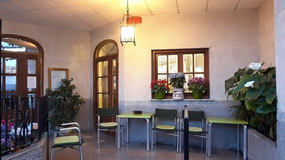 Hotel Condes De Bunol Bagian luar foto